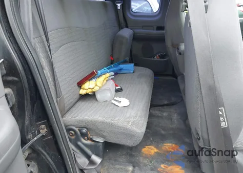 2000 Ford F-150 Work Series/Xl/Xlt из США, поврежденный, VIN 1FTZX1727YNB30615